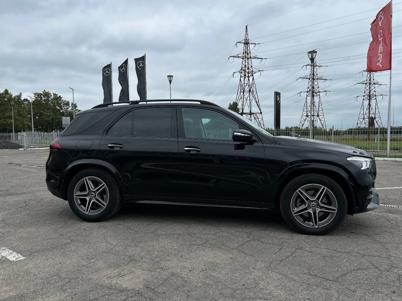 Mercedes-Benz GLE - фото 4