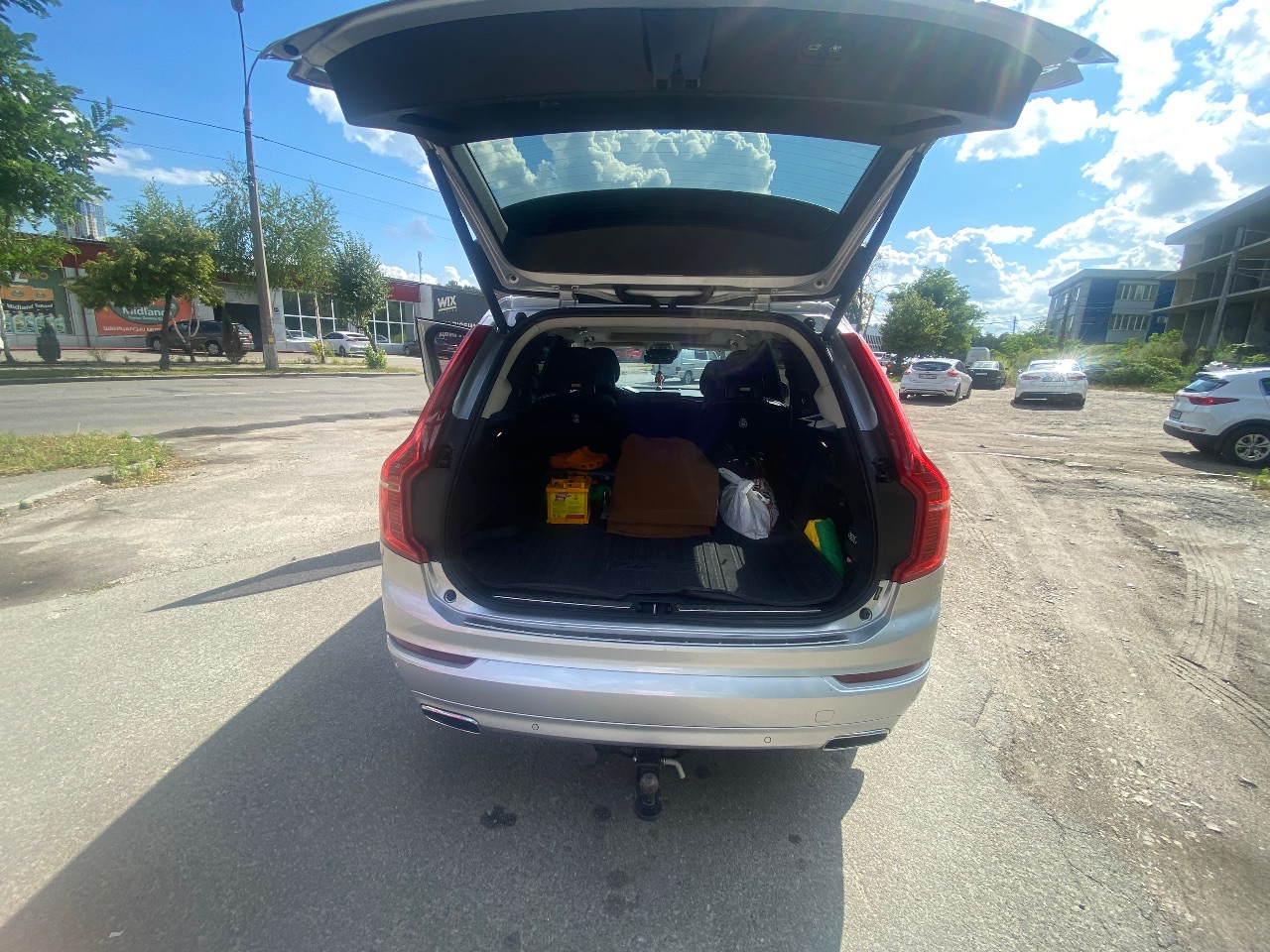 Volvo XC90 - фото 13