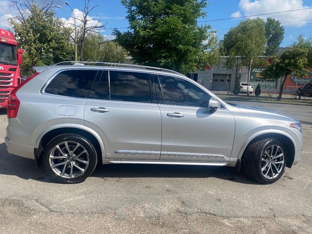 Volvo XC90 - фото 3