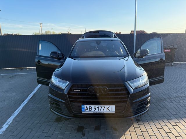 Audi Q7 2016, Гнідин, $35 000 - зображення 1