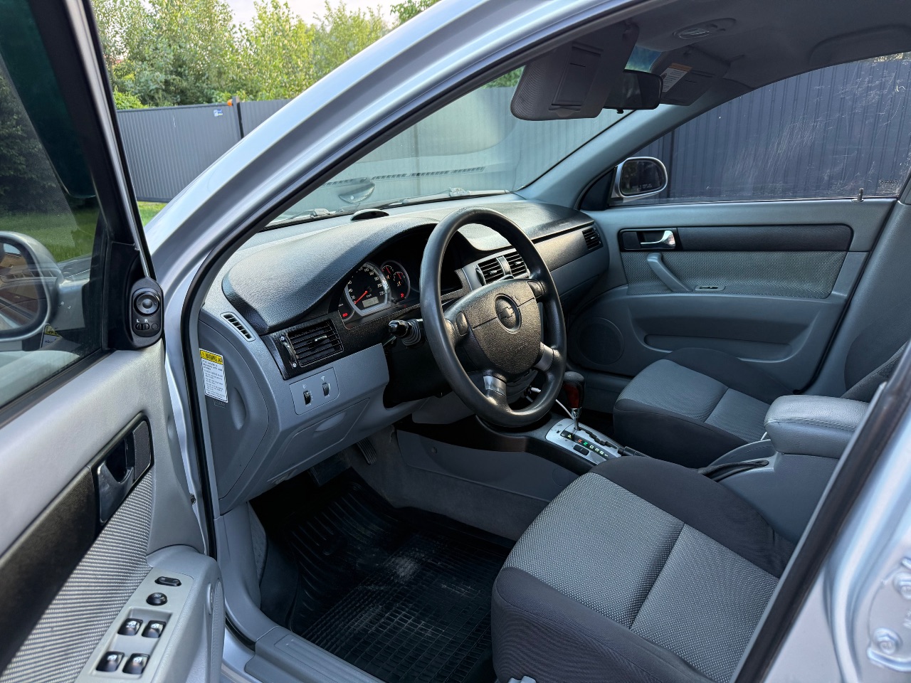 Chevrolet Lacetti - фото 8