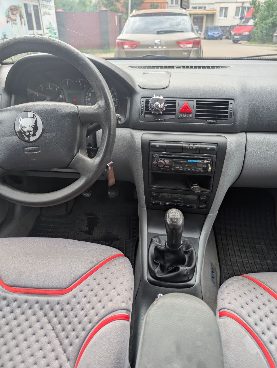 Skoda Octavia - фото 4