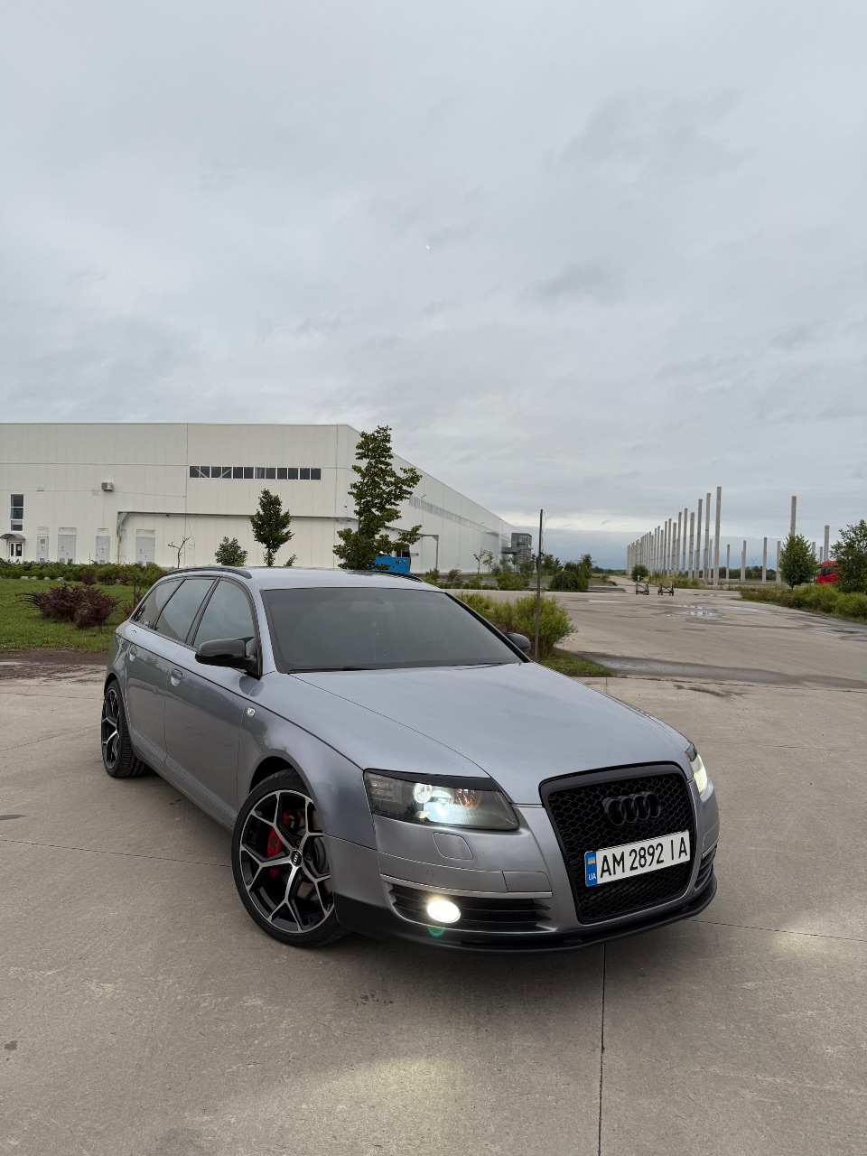 Audi A6 - фото 8