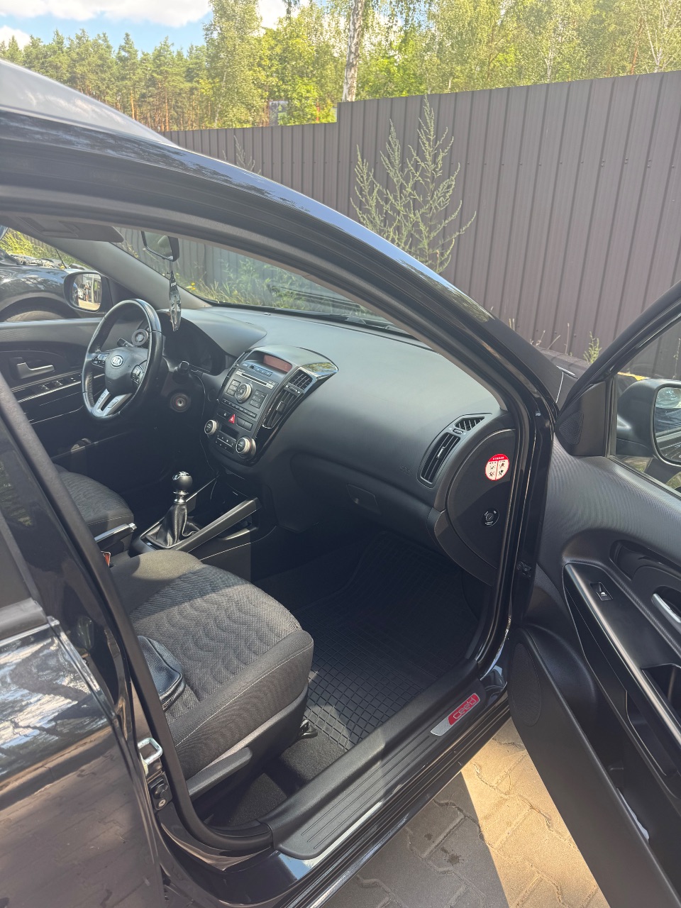 Kia Ceed - фото 8