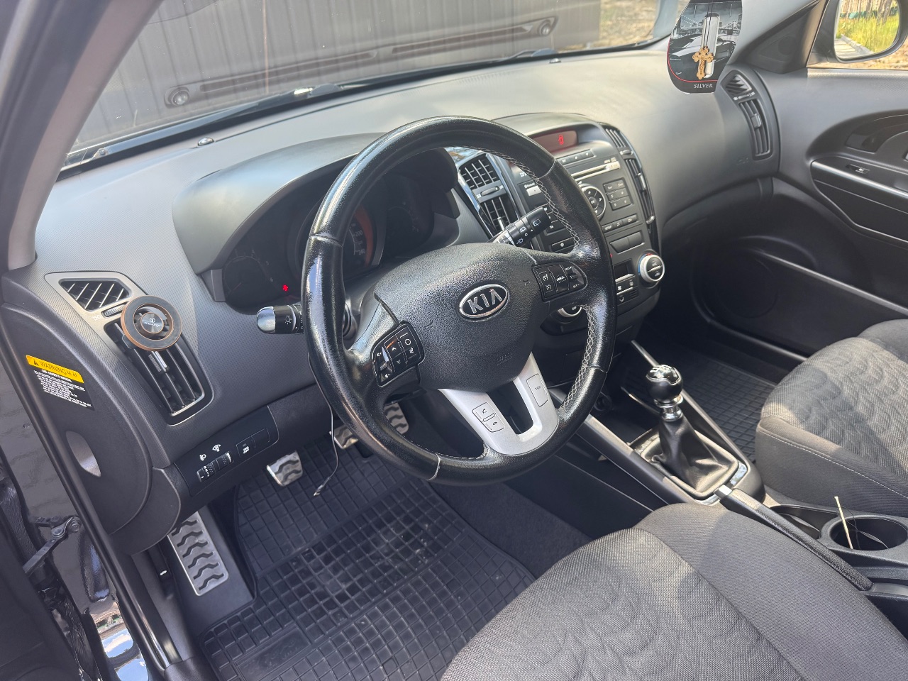 Kia Ceed - фото 15