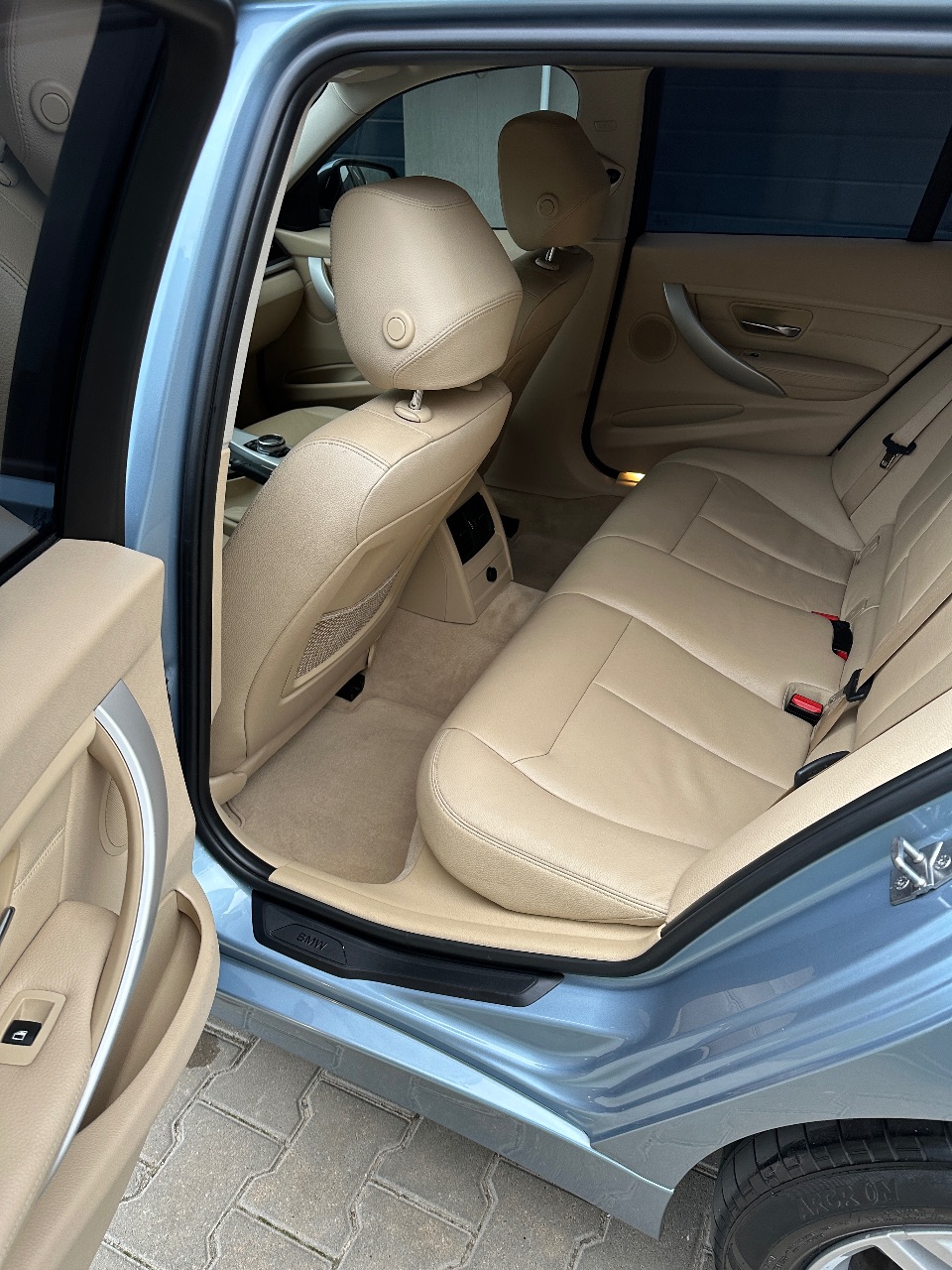 BMW 3 серії - фото 17