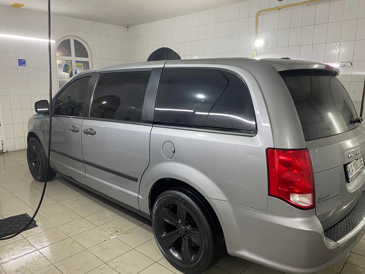 Dodge Caravan - фото 5