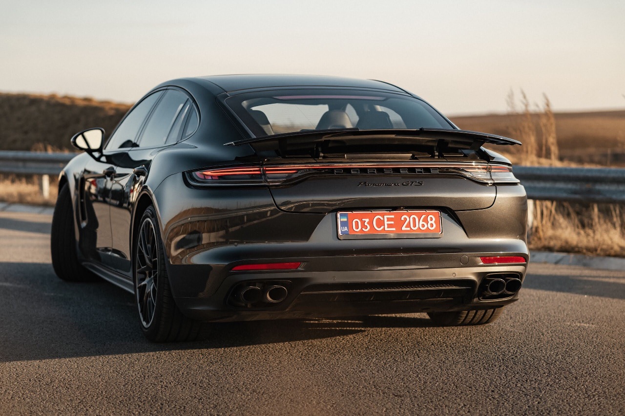 Porsche Panamera - фото 31