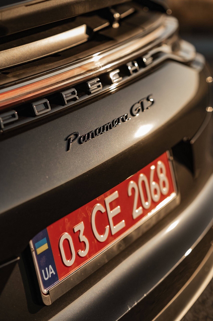 Porsche Panamera - фото 25