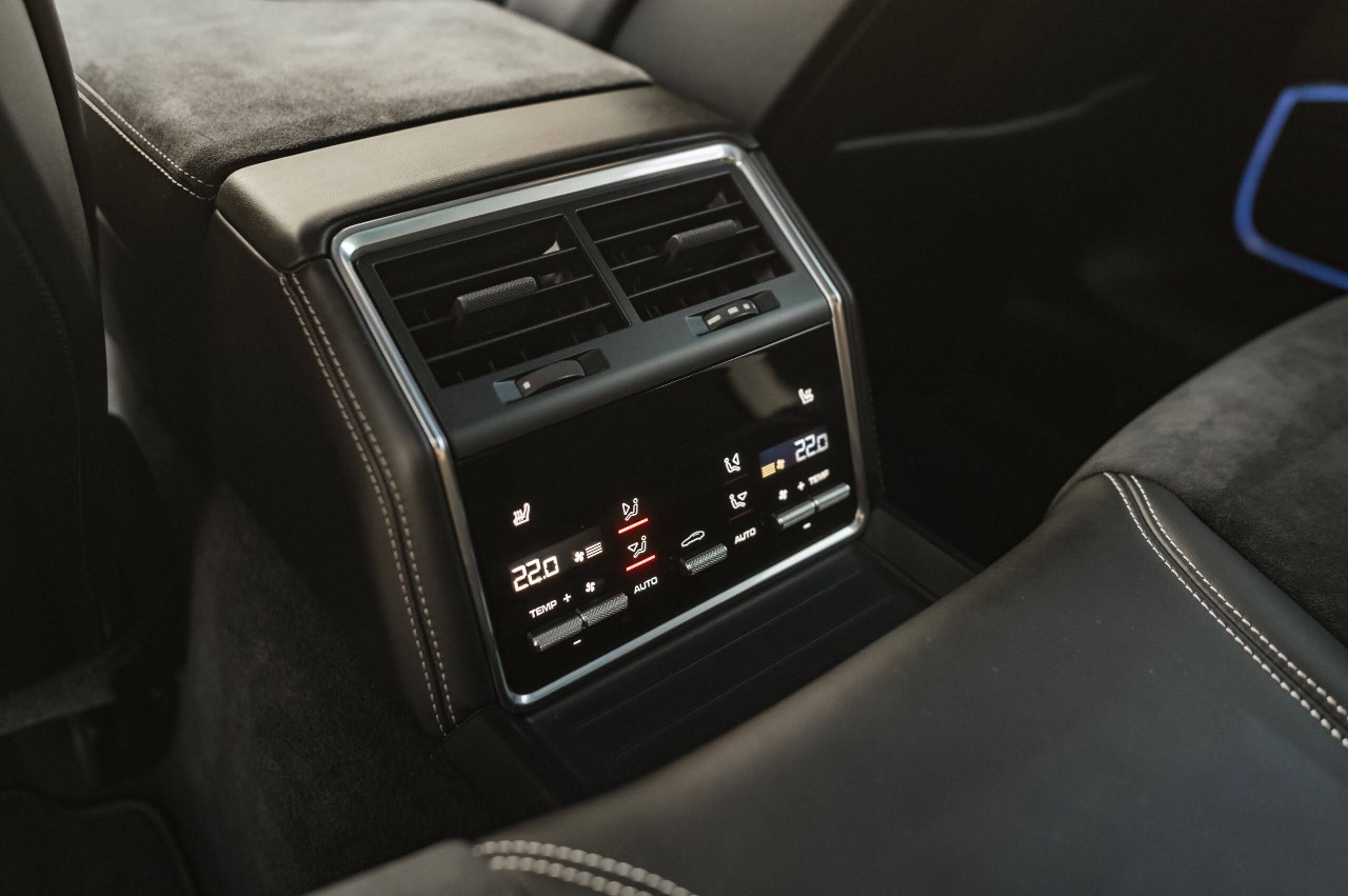 Porsche Panamera - фото 10