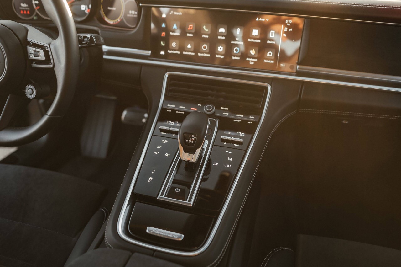 Porsche Panamera - фото 22