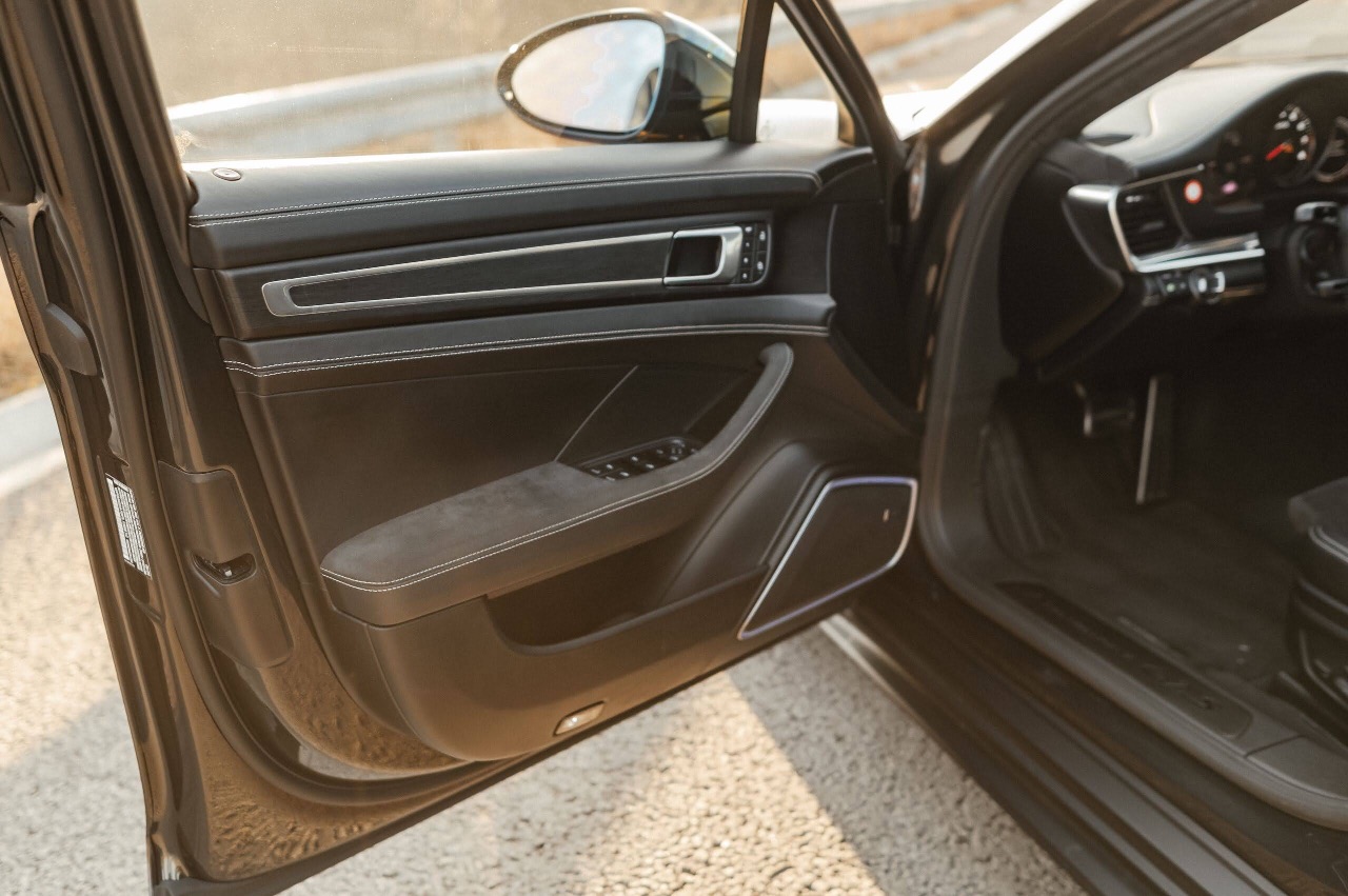 Porsche Panamera - фото 30