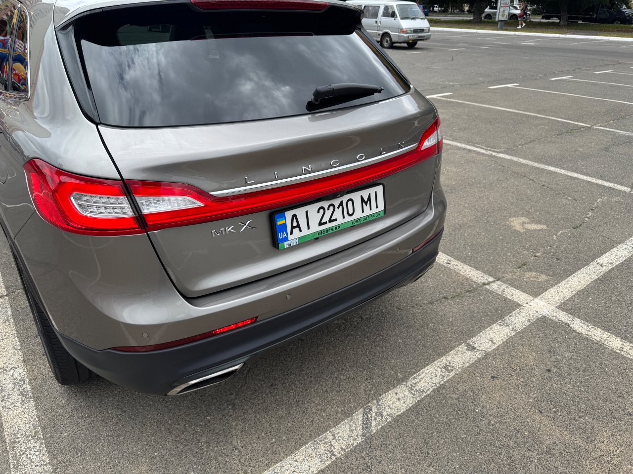 Lincoln MKX - фото 20