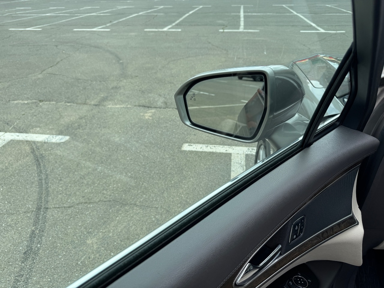 Lincoln MKX - фото 14