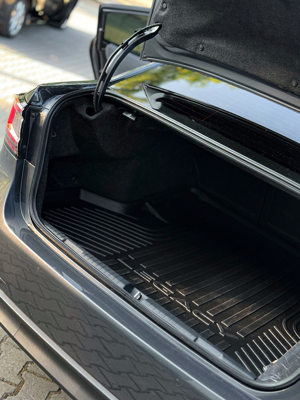 Subaru Legacy - фото 13