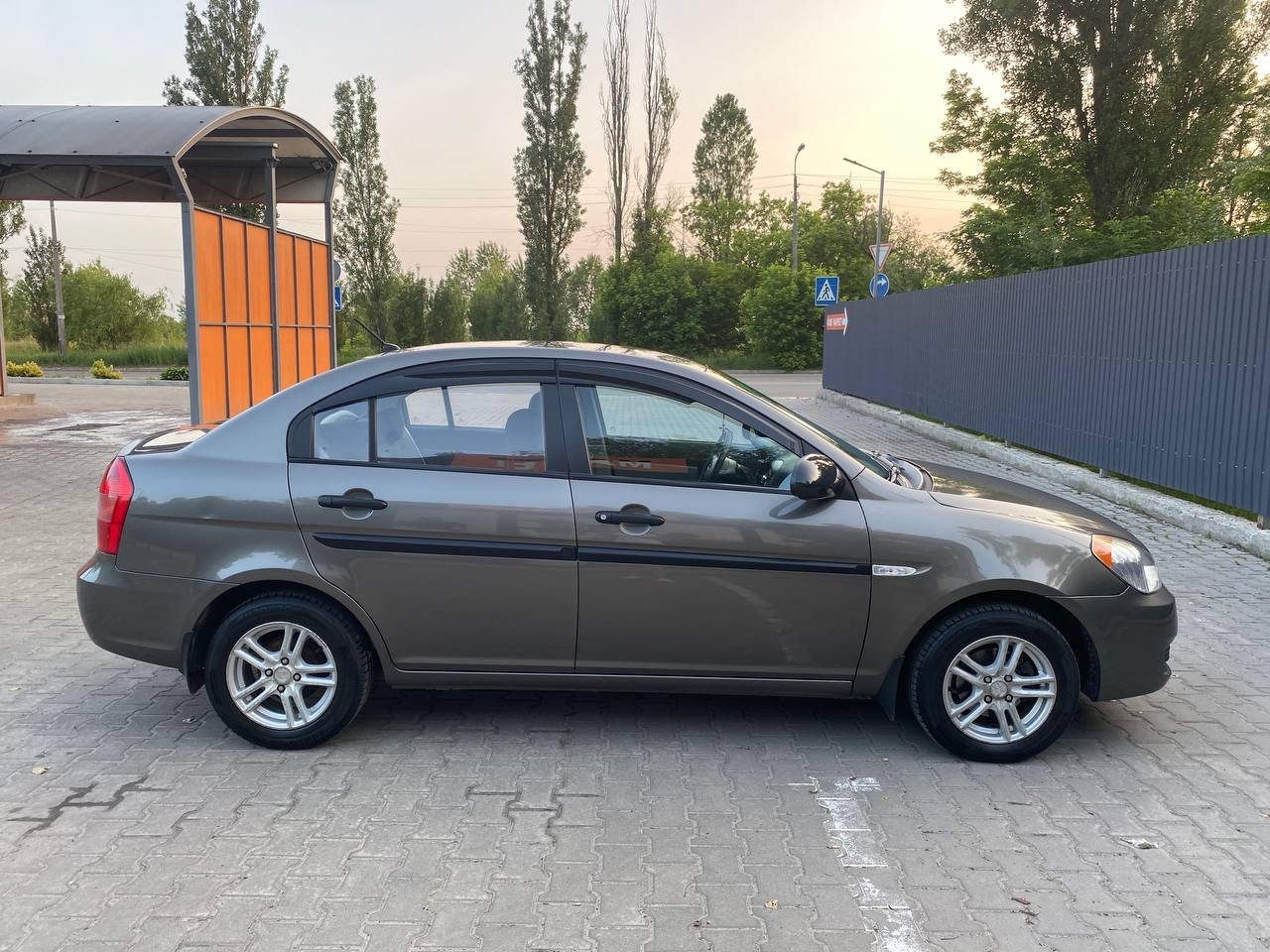 Hyundai Accent - фото 5