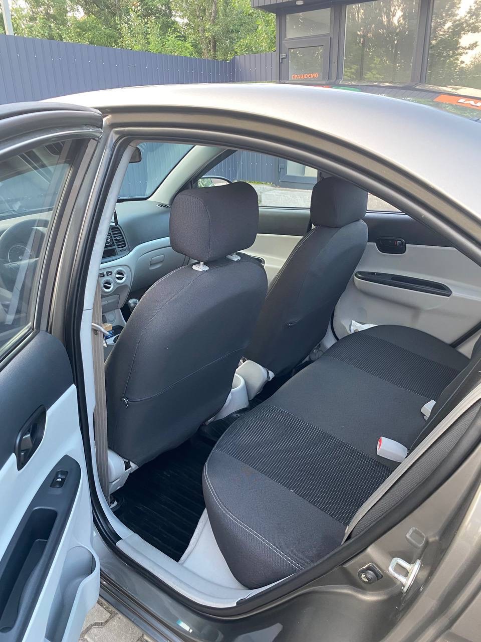 Hyundai Accent - фото 11