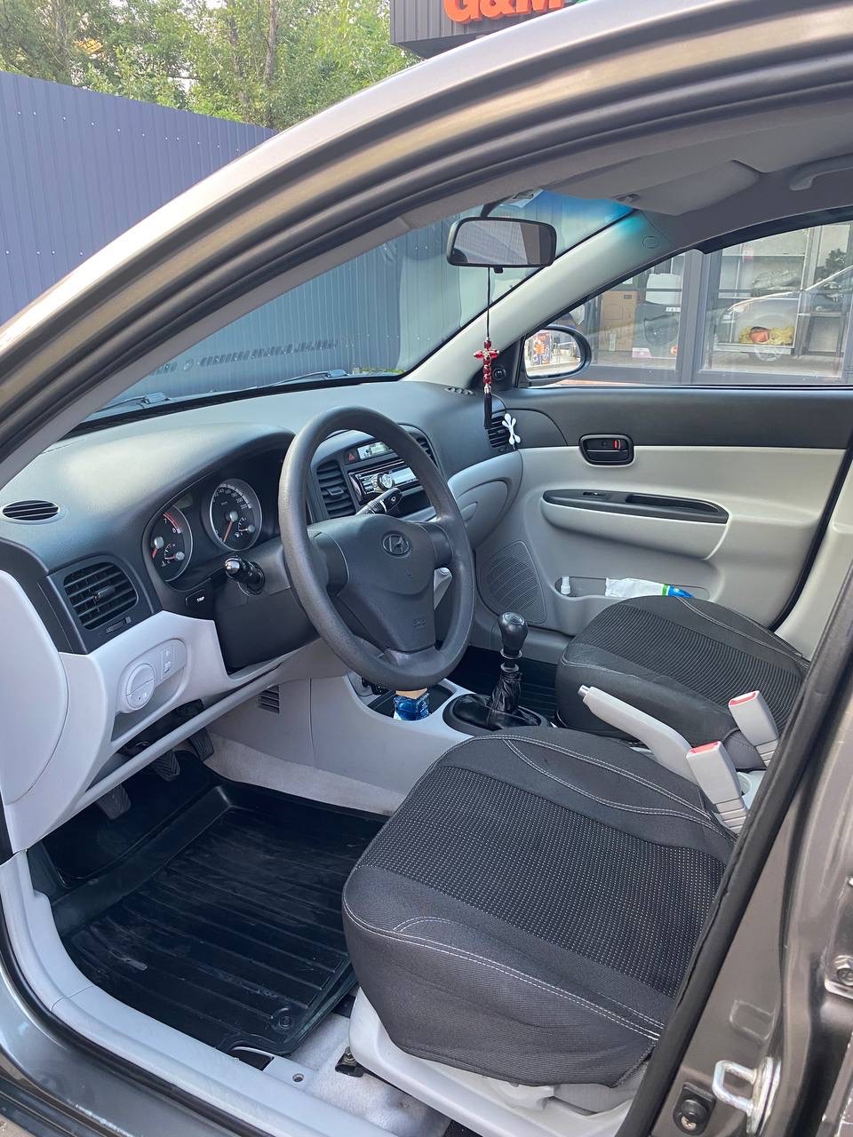 Hyundai Accent - фото 10