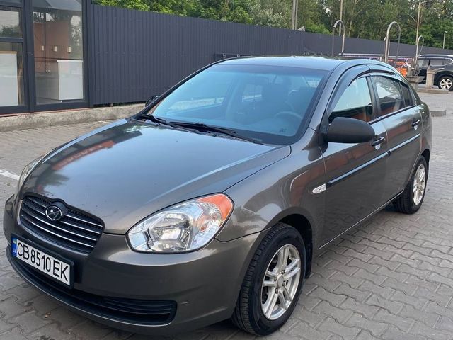 Hyundai Accent - зображення 1