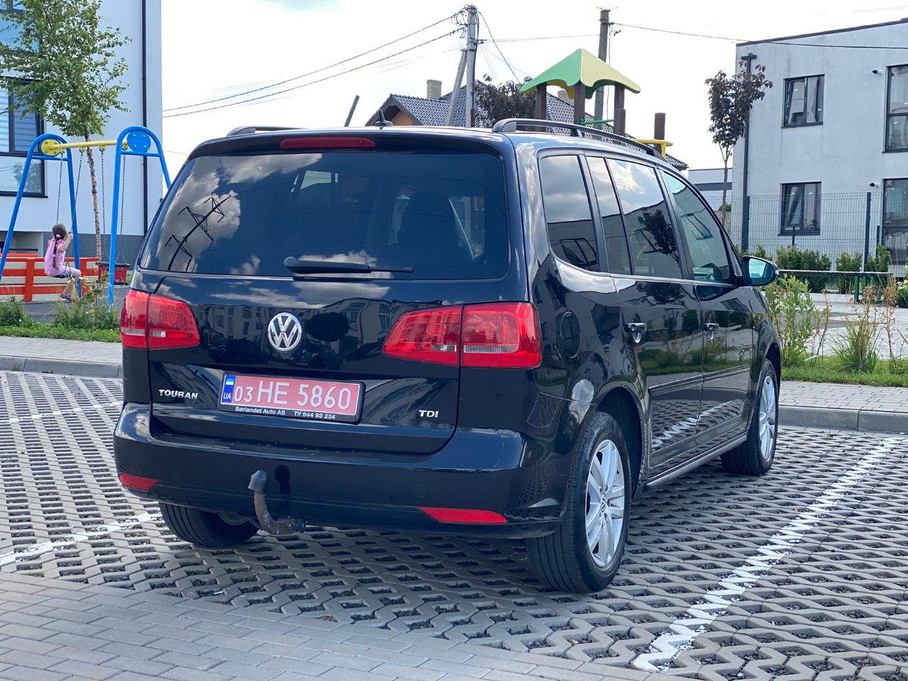 Volkswagen Touran - фото 8