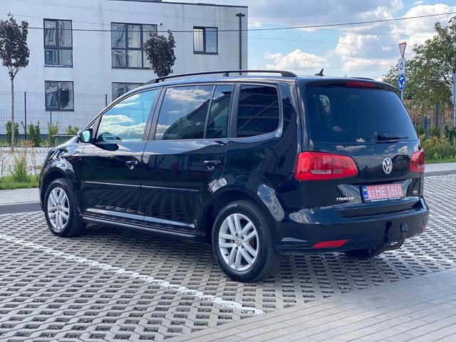 Volkswagen Touran - фото 3