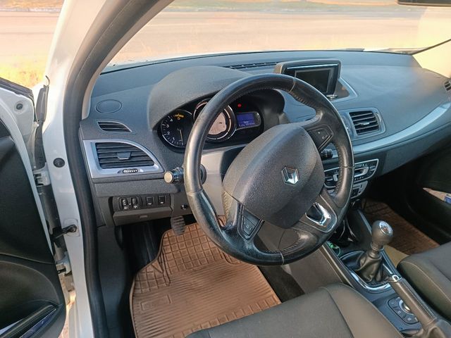 Renault Megane 2015, Кам’янське, $8 100 - зображення 2