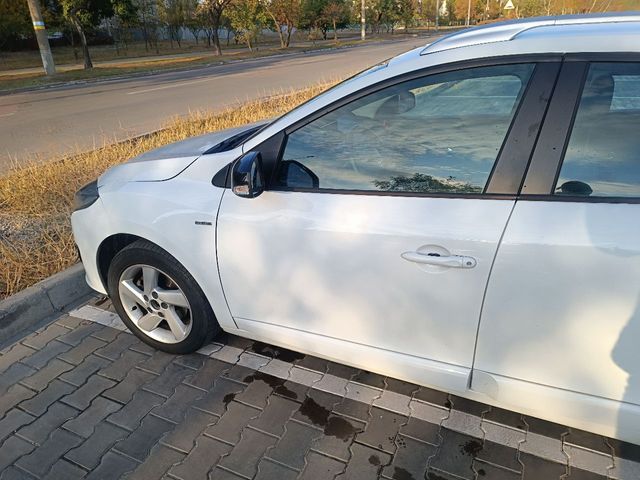Renault Megane 2015, Кам’янське, $8 100 - зображення 3