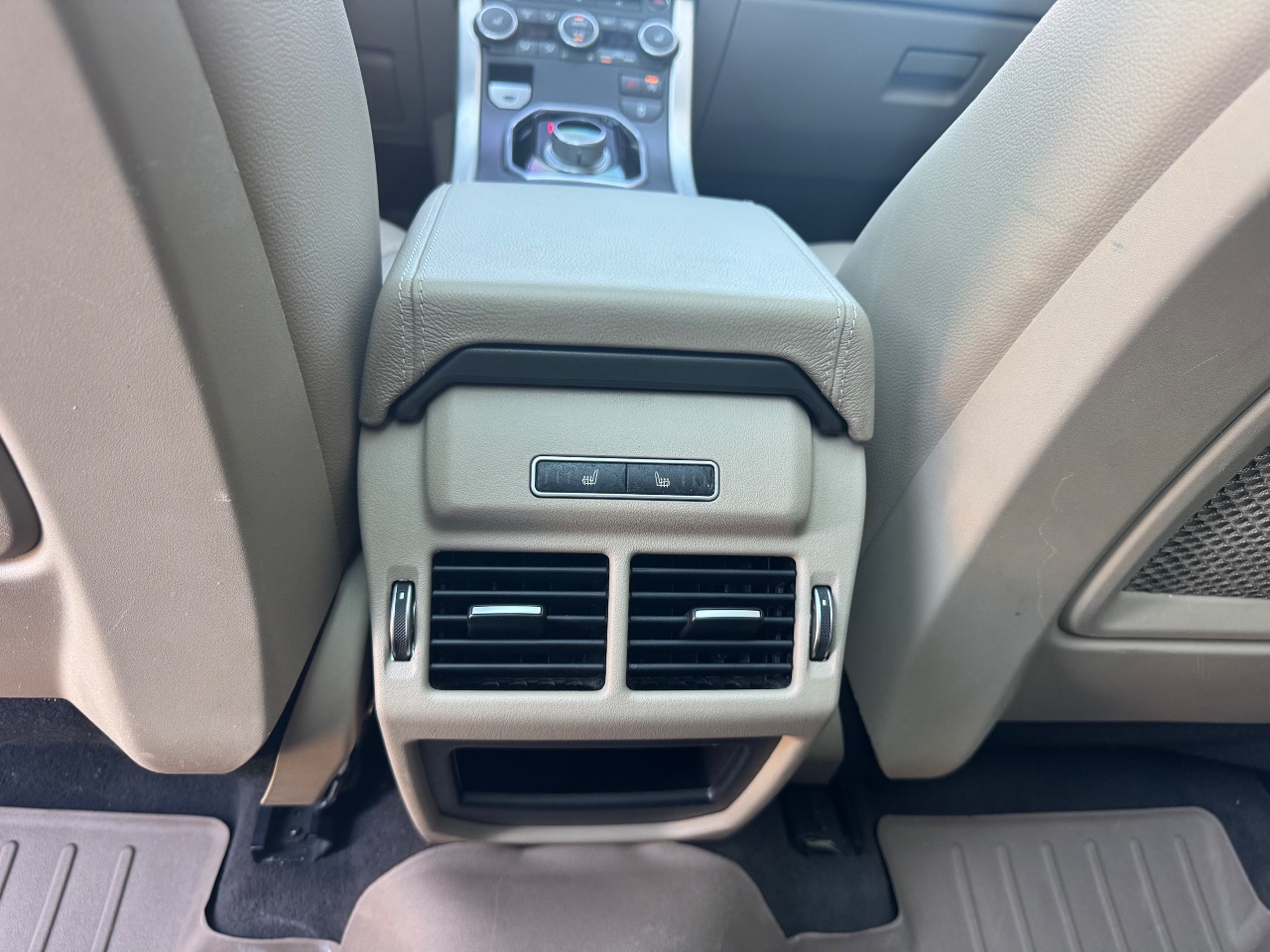 Land Rover Range Rover Evoque - фото 20