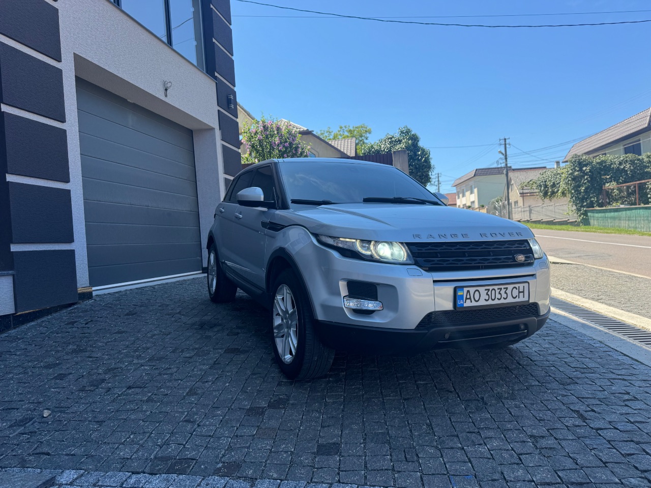 Land Rover Range Rover Evoque - фото 1