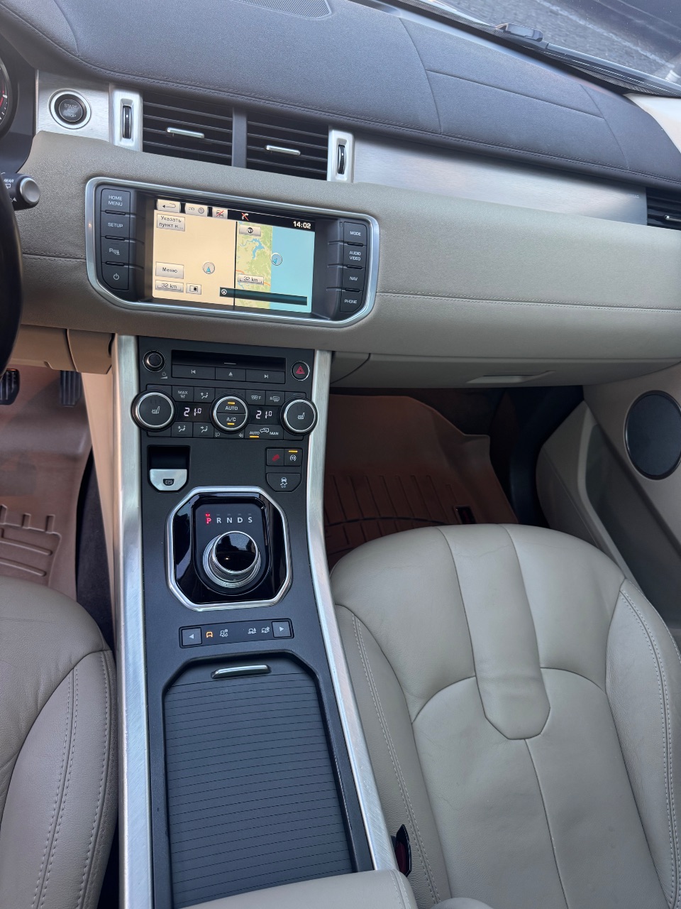 Land Rover Range Rover Evoque - фото 16