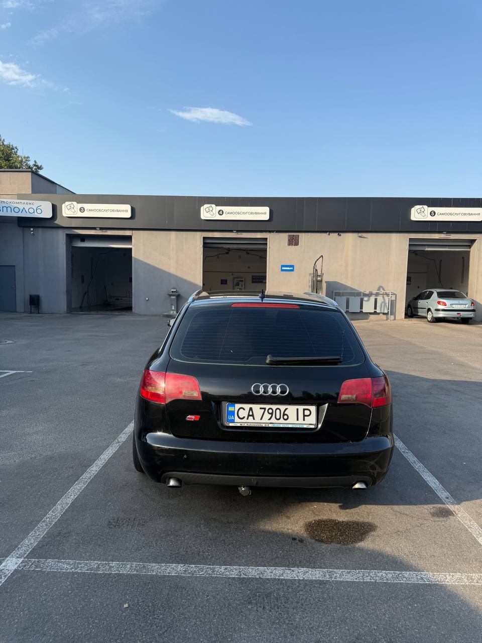 Audi A6 - фото 14