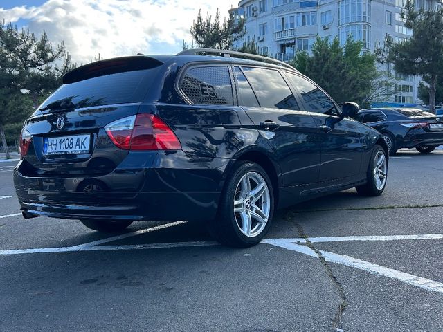 BMW 3 серії - фото 4