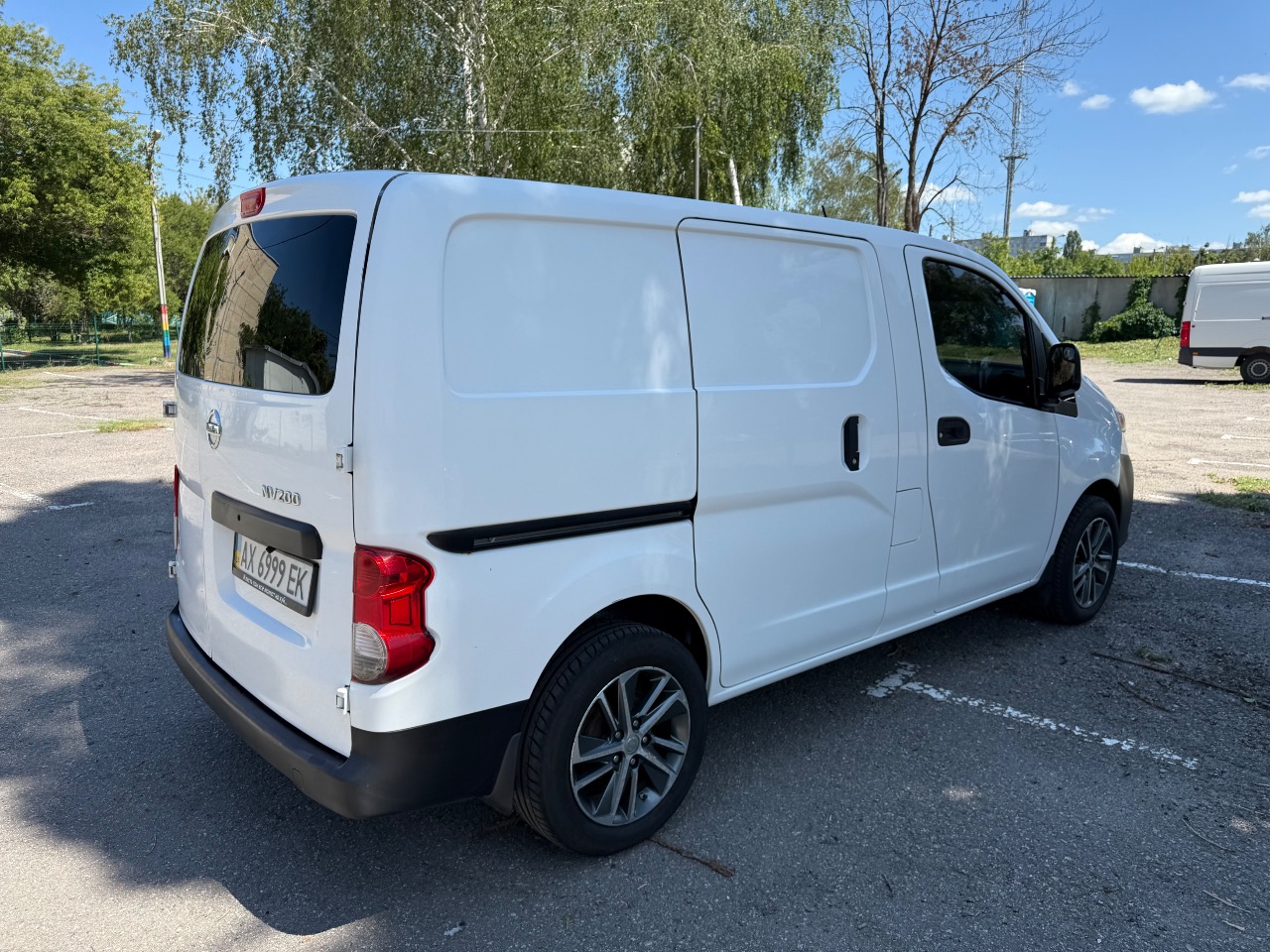 Nissan NV200 - фото 11