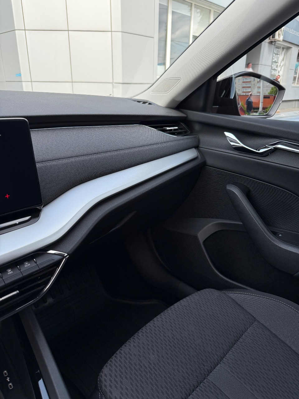 Skoda Octavia - фото 37