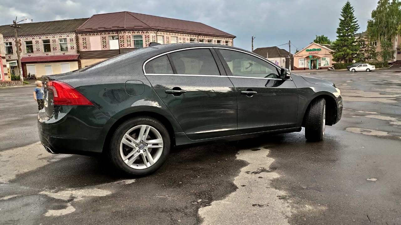 Volvo S60 - фото 15