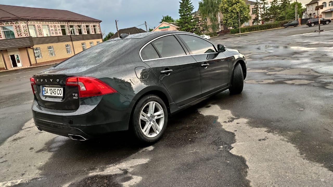 Volvo S60 - фото 11