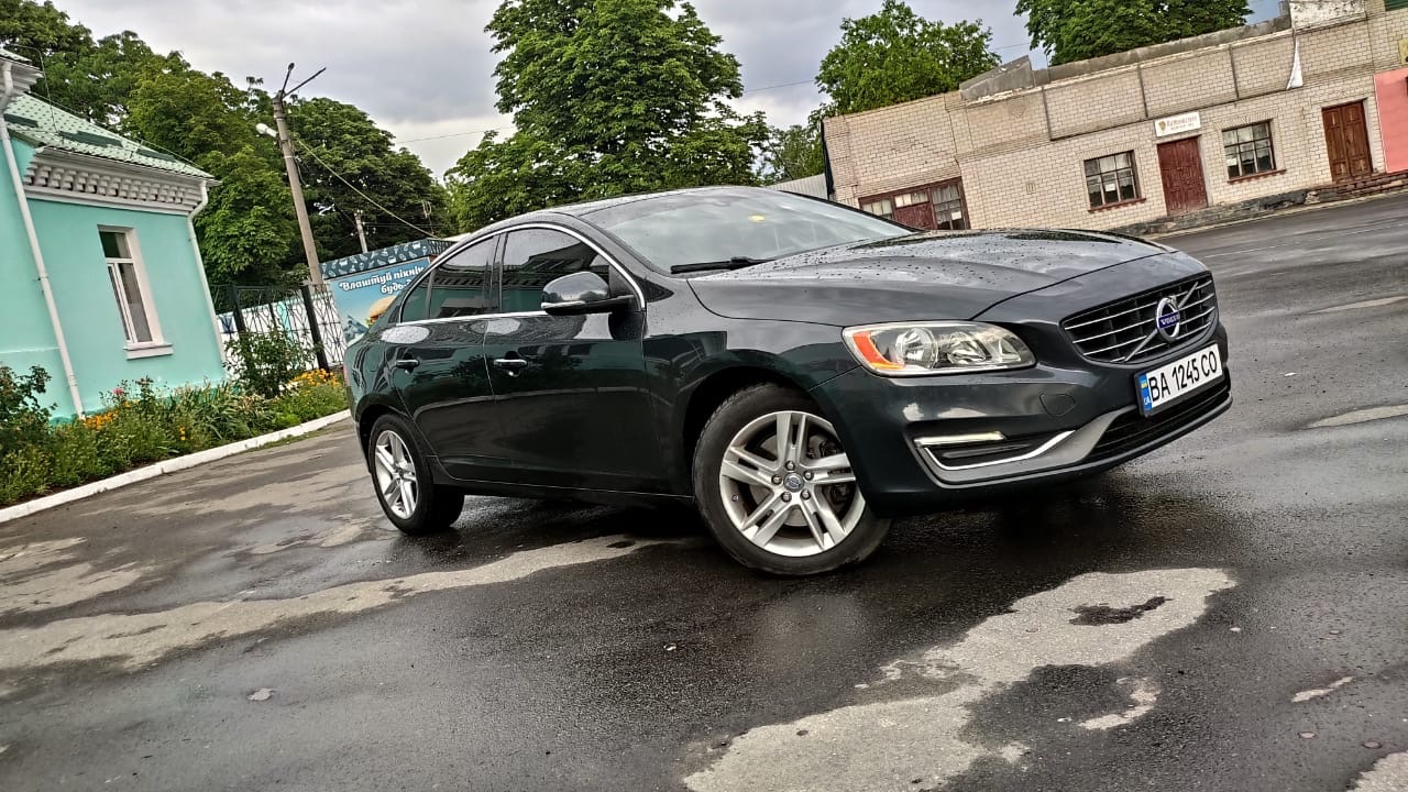 Volvo S60 - фото 14