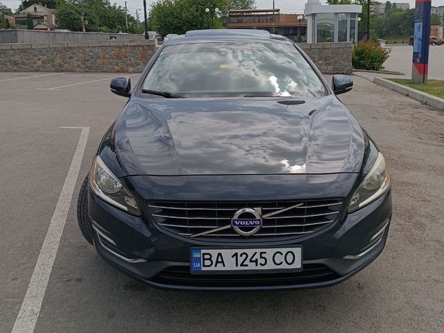 Volvo S60 - фото 5