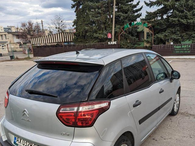 Citroen C4 Picasso - зображення 4