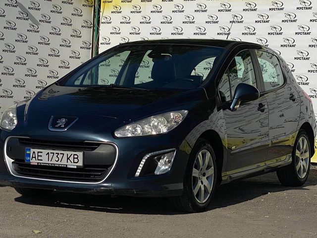 Peugeot 308 - фото 4
