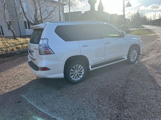 Lexus GX - фото 5