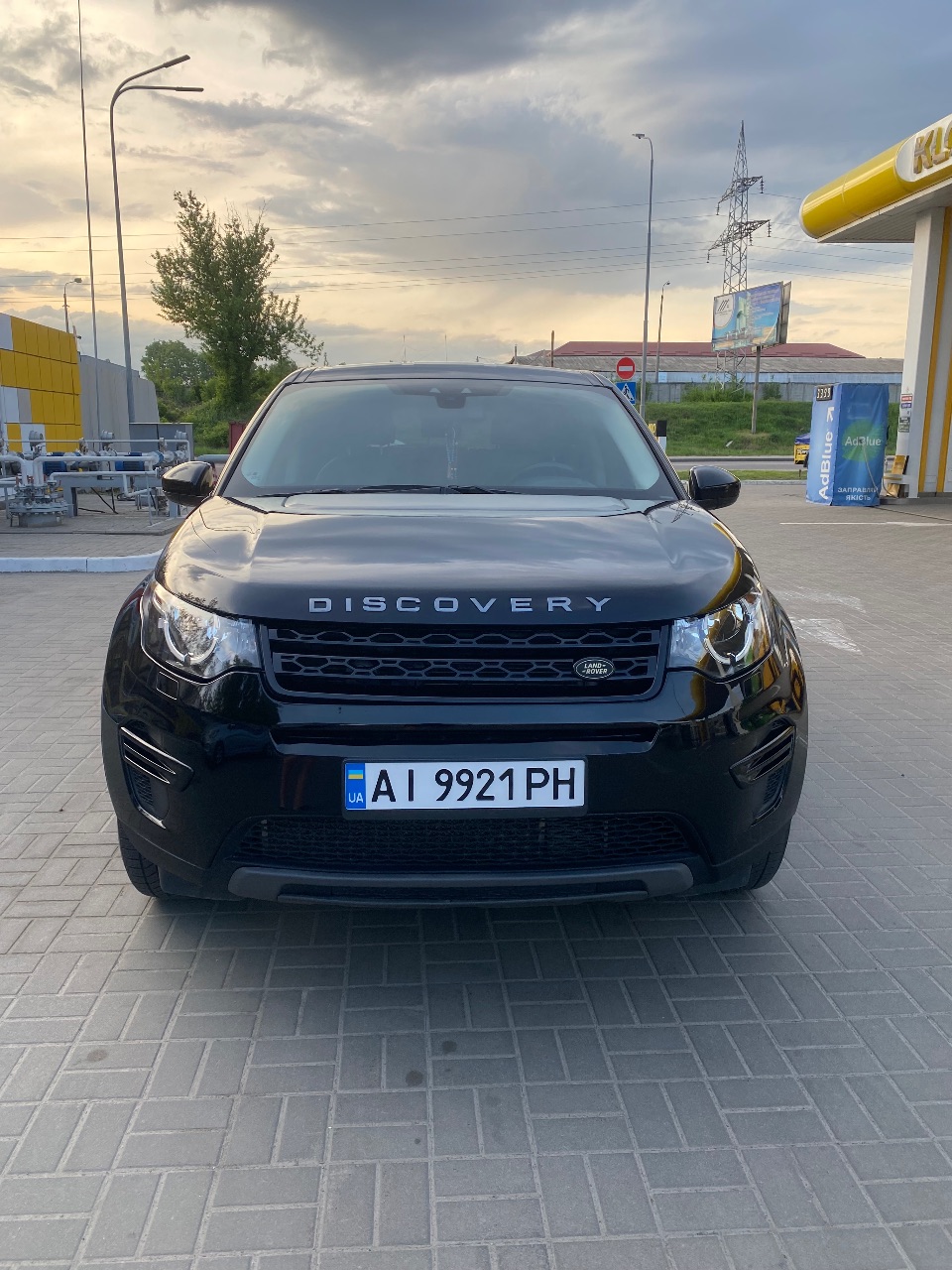 Land Rover Discovery Sport - фото 1