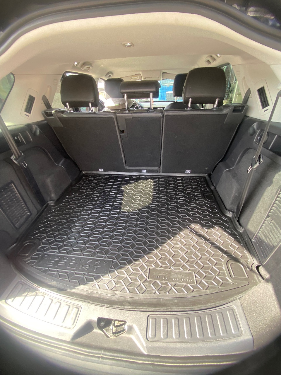 Land Rover Discovery Sport - фото 7