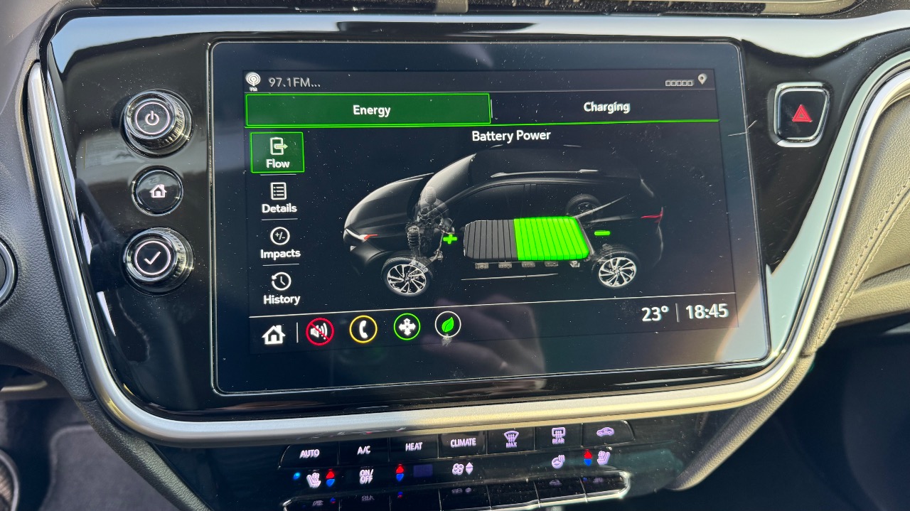 Chevrolet Bolt EUV - фото 8