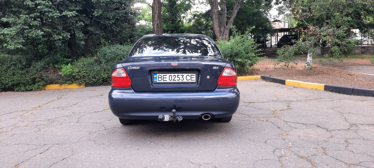 Kia Clarus - фото 10