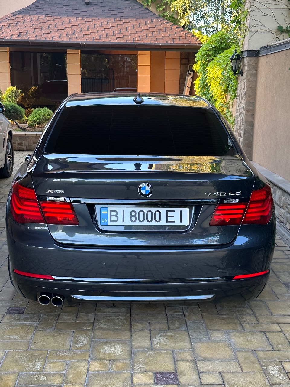 BMW 7 серії - фото 3