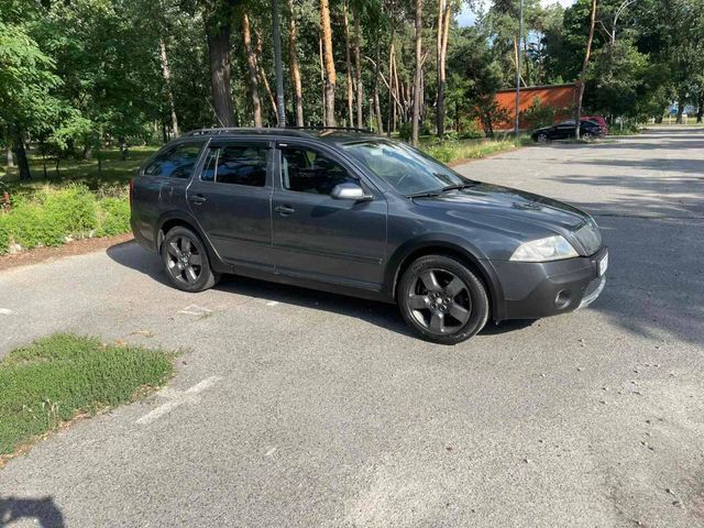 Skoda Octavia RS - фото 1