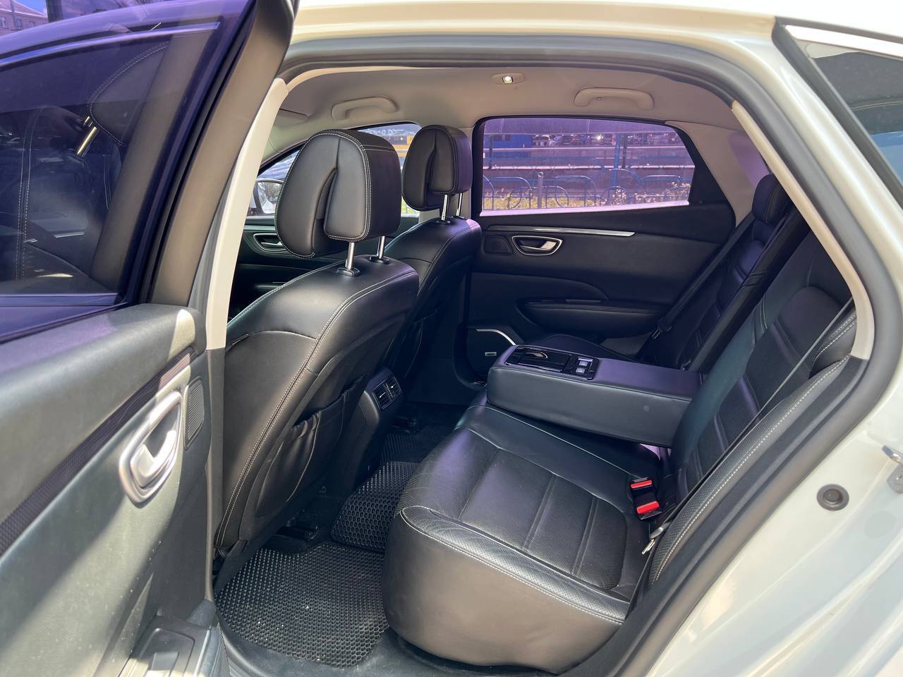 Renault Talisman - фото 9