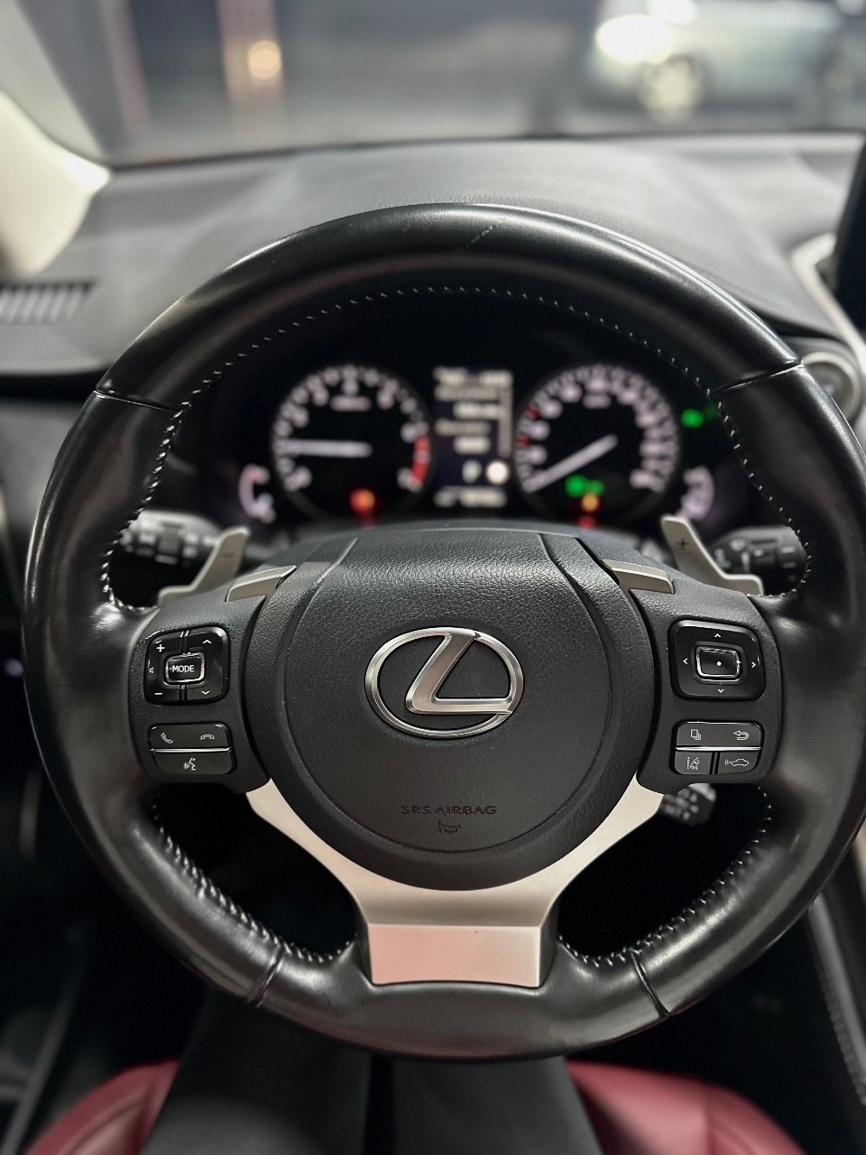 Lexus NX - фото 22