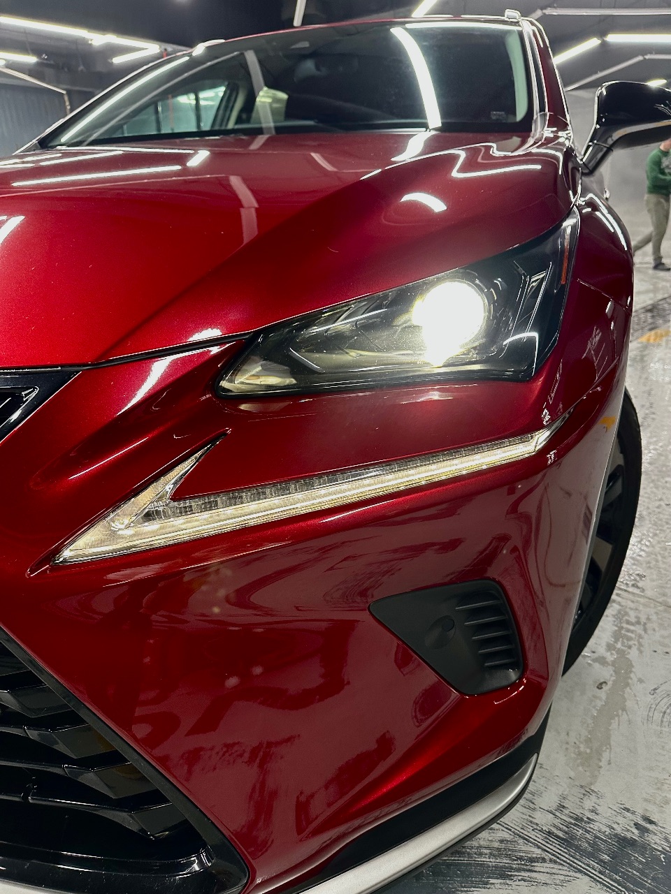 Lexus NX - фото 6